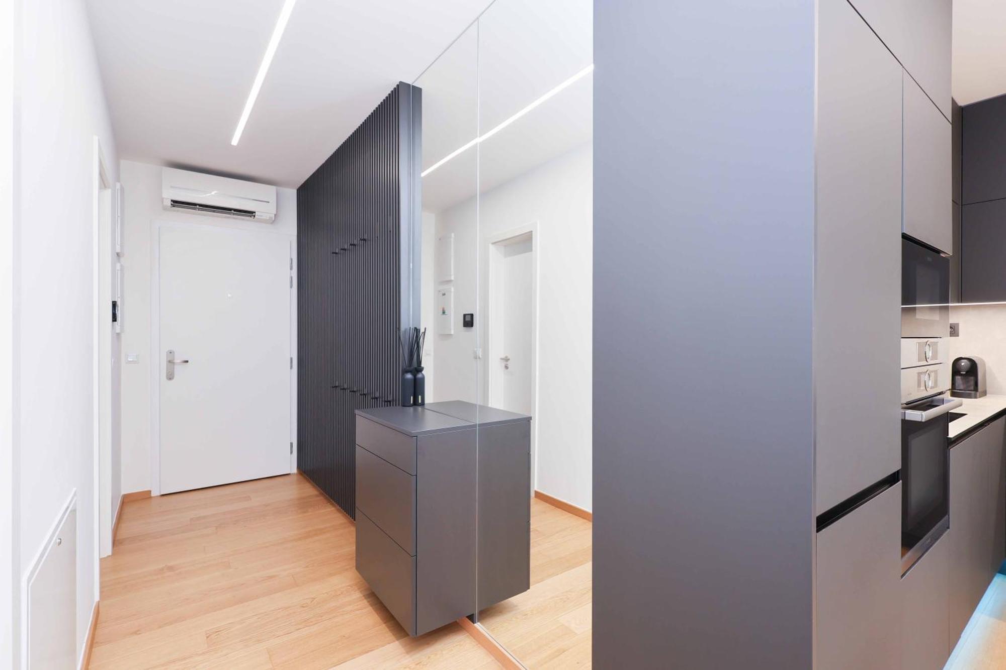 Downtown Luxe Retreat- Konventna Daire Bratislava Dış mekan fotoğraf