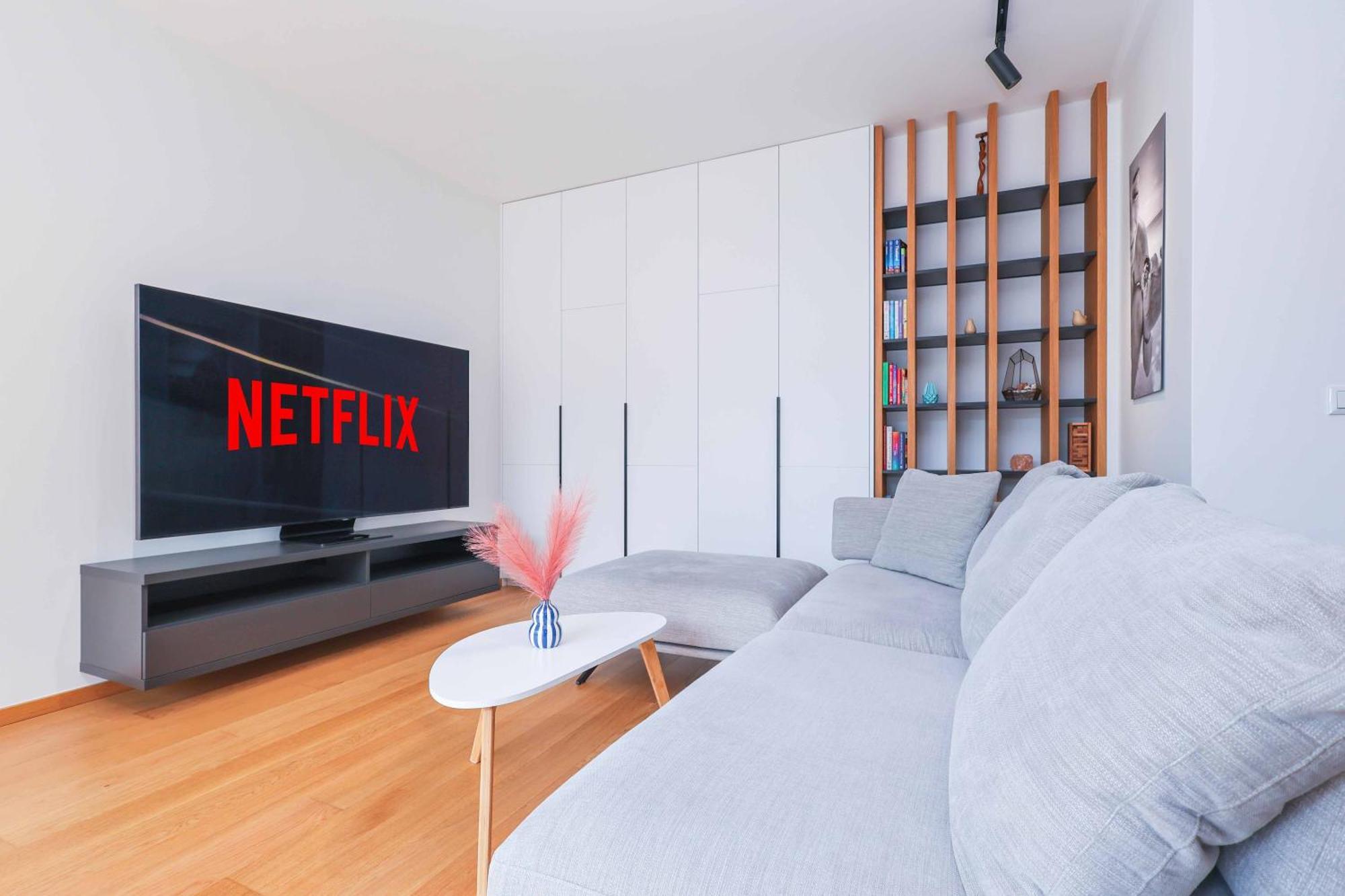 Downtown Luxe Retreat- Konventna Daire Bratislava Dış mekan fotoğraf