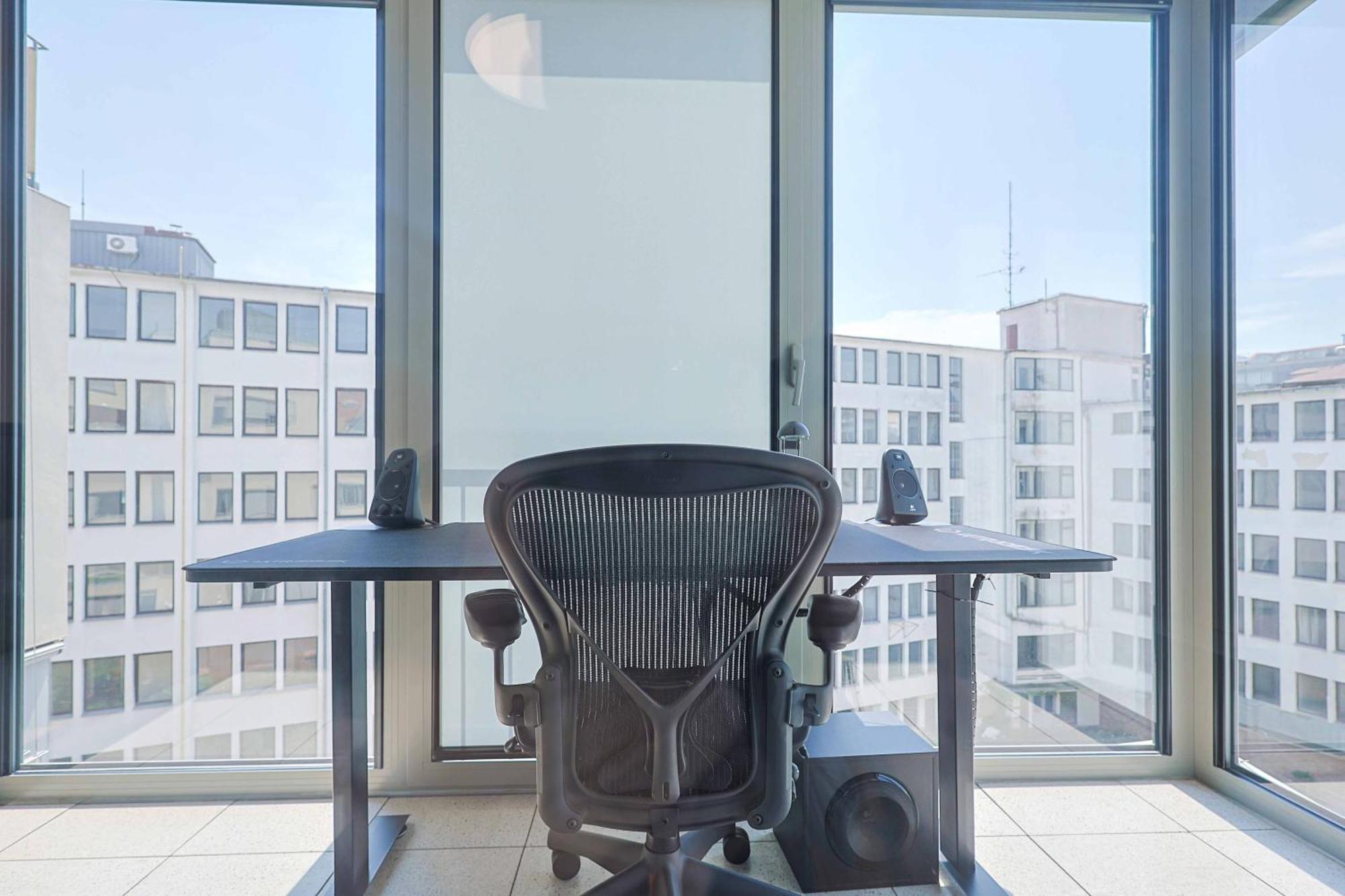 Downtown Luxe Retreat- Konventna Daire Bratislava Dış mekan fotoğraf